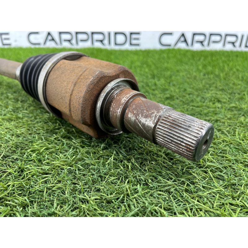 Привод (трансмиссия) Renault Scenic III 2011 1.6 R9M 8200725512