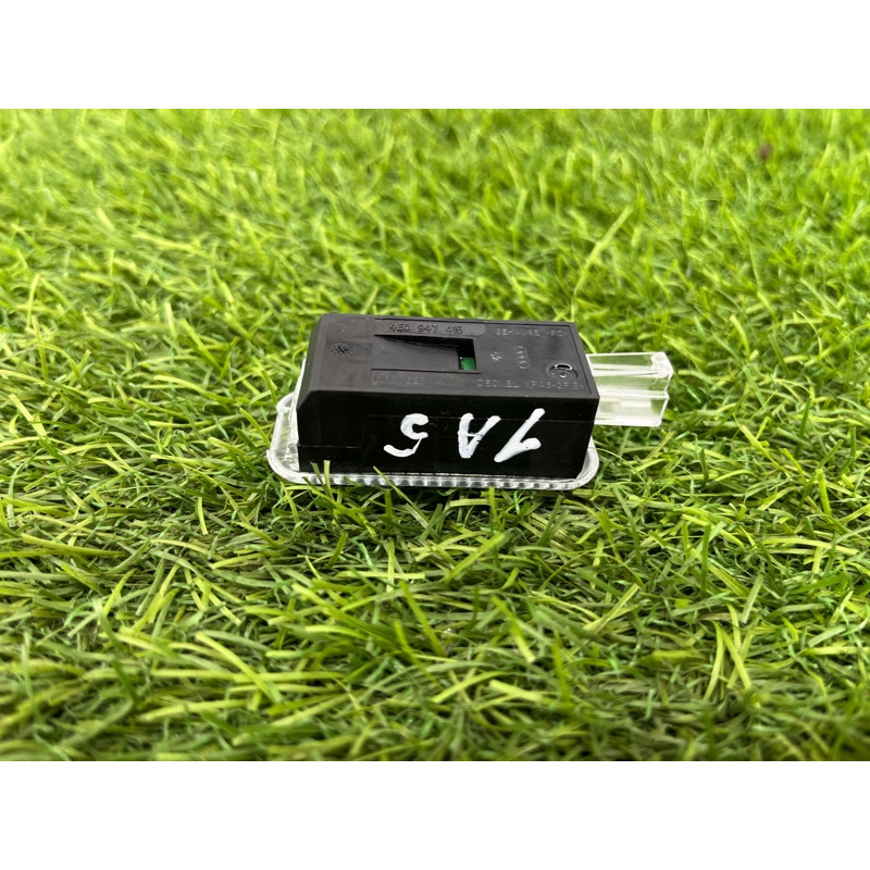 Плафон карты двери (электрика) Audi A5 F5 2019 2.0 TFSI 4E0947415