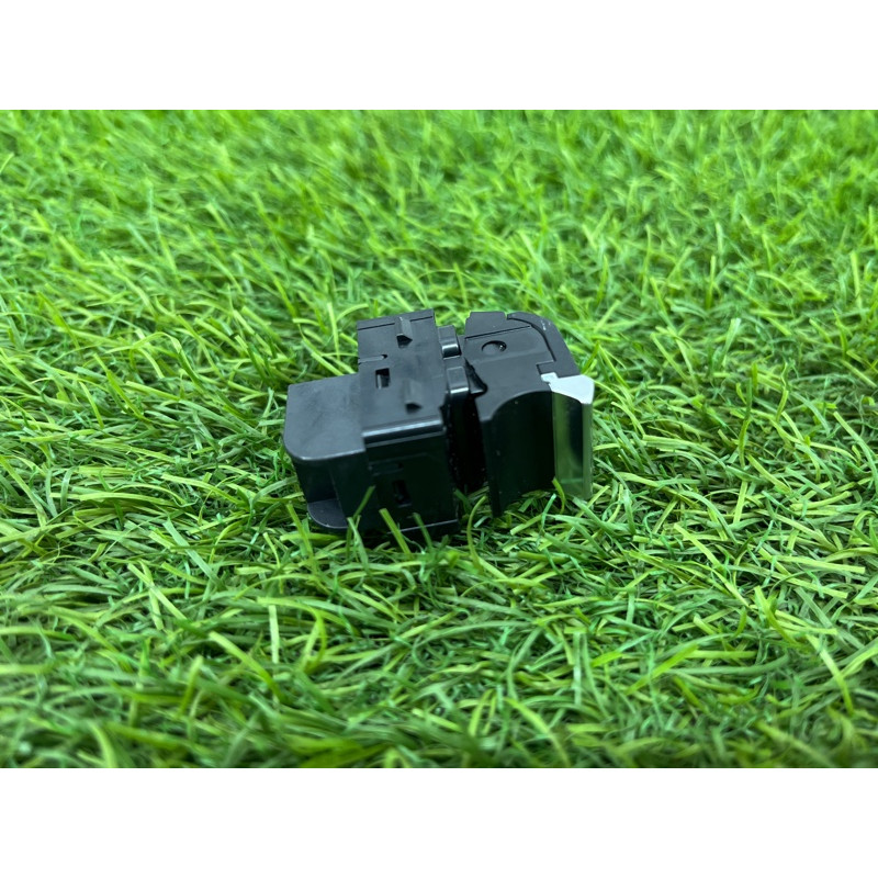 Кнопка стеклоподъемника (электрика / кнопки) Audi A5 F5 2019 2.0 TFSI 4M09598555PR