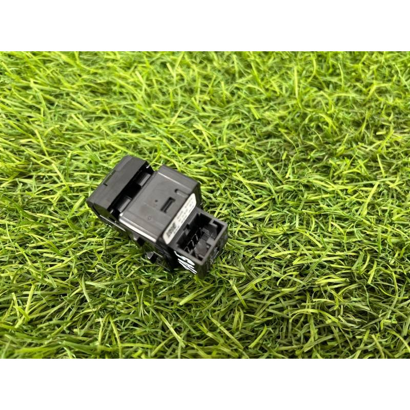 Кнопка стеклоподъемника (электрика / кнопки) Audi A5 F5 2019 2.0 TFSI 4M09598555PR