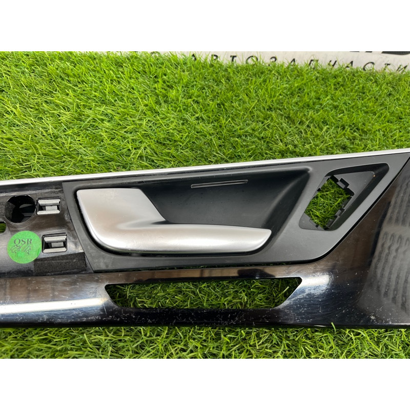 Декоративная накладка карты двери (салон) AUDI A8 D4 2011 4,2 4H0867067CV58