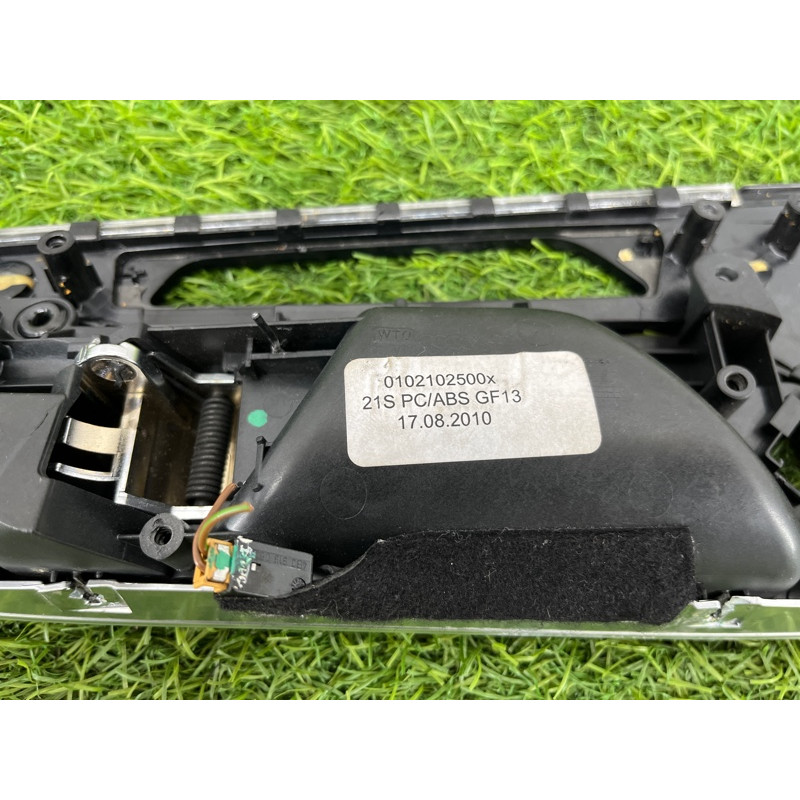 Декоративная накладка карты двери (салон) AUDI A8 D4 2011 4,2 4H0867067CV58