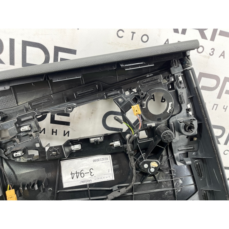 Дверная карта (салон) AUDI A4 B9 2017 2.0L 8W0867304BLCA