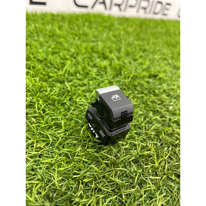 Кнопка стеклоподъемника (электрика / кнопки) AUDI A4 B9 2017 2.0L 4M09598555PR