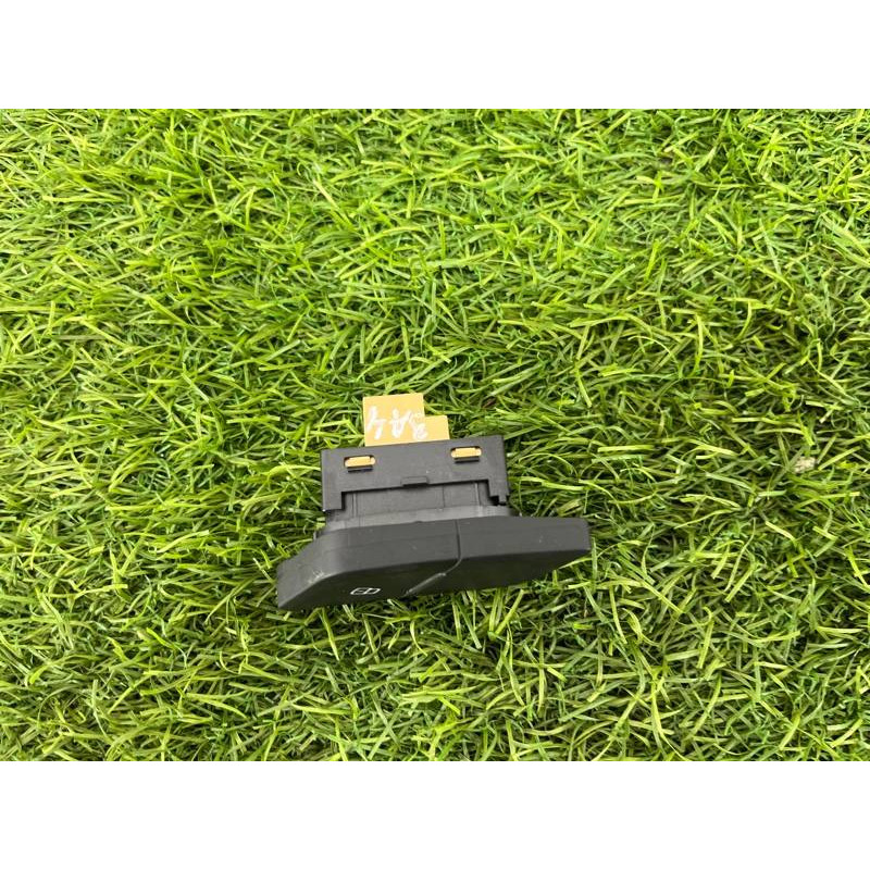 Кнопка блокировки центрального замка (электрика / кнопки) AUDI A4 B9 2017 2.0L 8W0962107B5PR