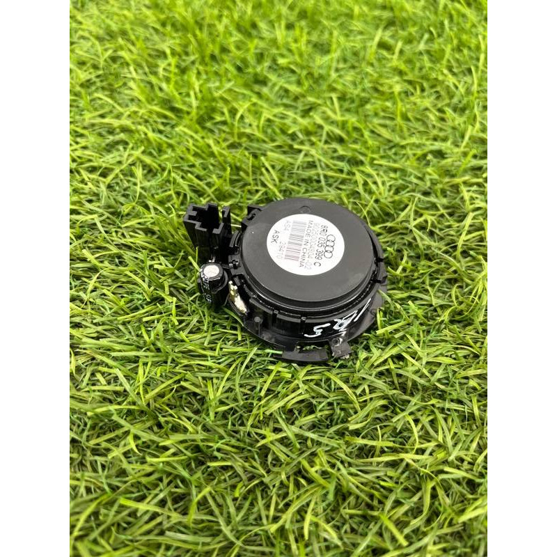 Динамик (электрика) Audi Q5 8R 2012 3.2 CALB 8R0035399C