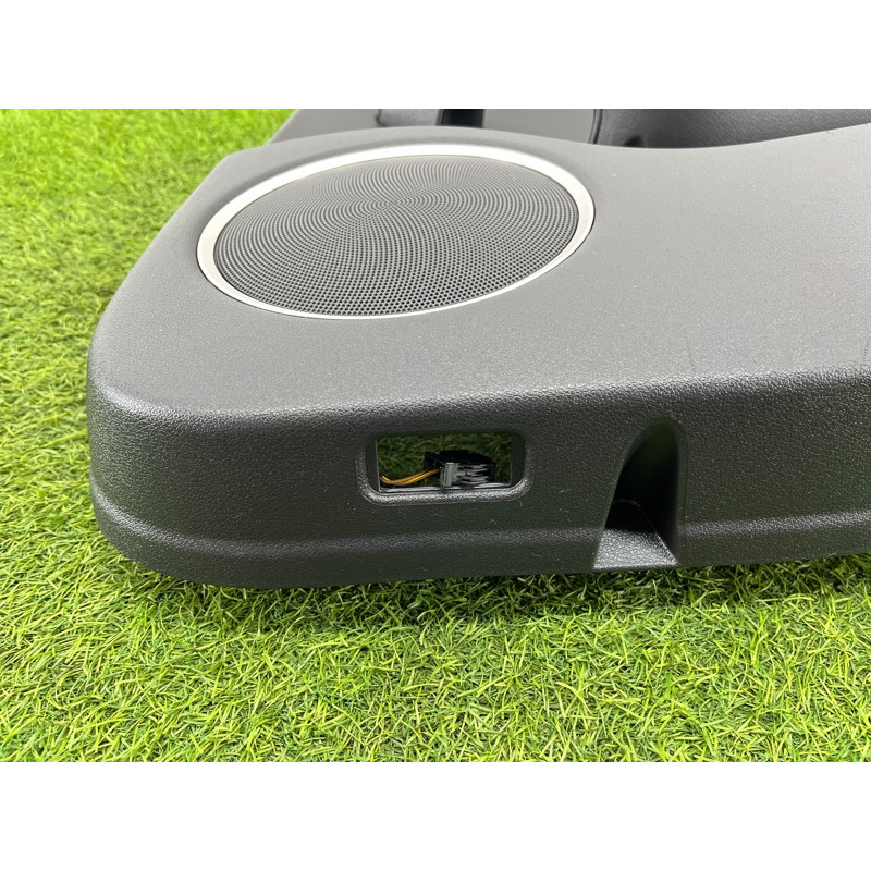 Дверная карта (салон) Audi Q5 8R 2012 3.2 CALB 8R0867304B24A