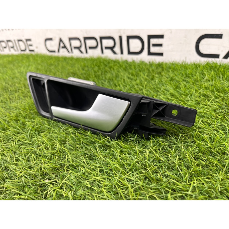 Ручка двери внутренняя (салон) Audi Q5 8R 2012 3.2 CALB 8R0839020A6PS