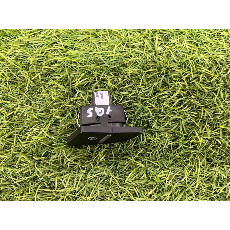 Кнопка блокировки центрального замка (электрика / кнопки) Audi Q5 8R 2012 3.2 CALB 8R0962108AV10