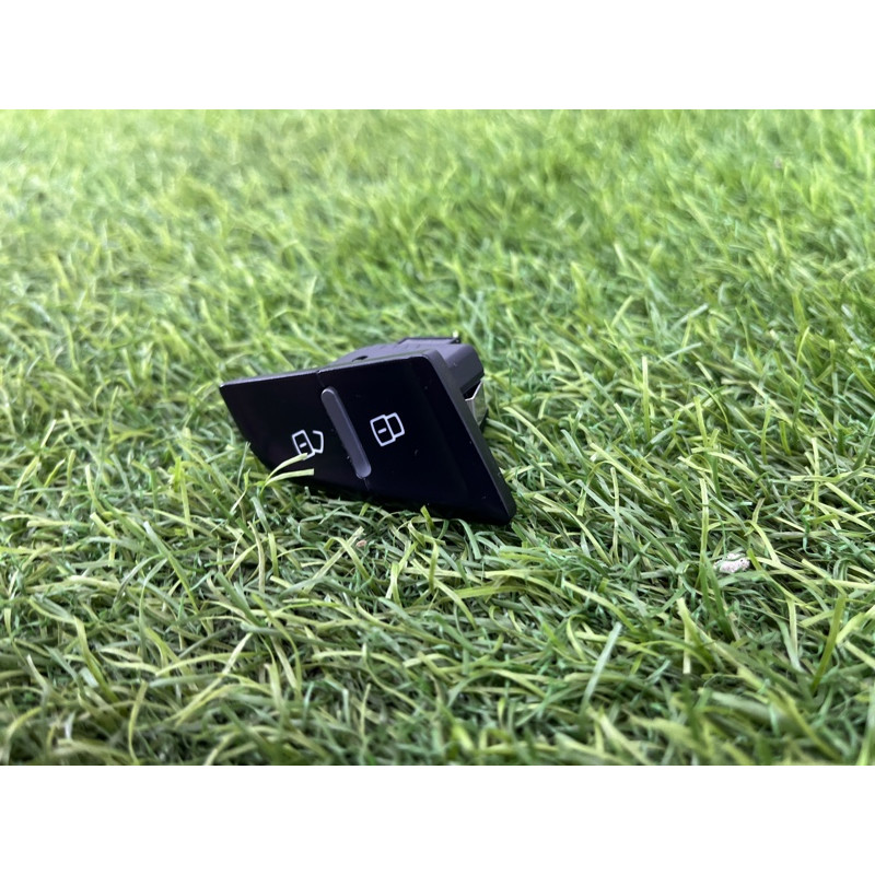 Кнопка блокировки центрального замка (электрика / кнопки) Audi Q5 8R 2012 3.2 CALB 8R1962107AV10