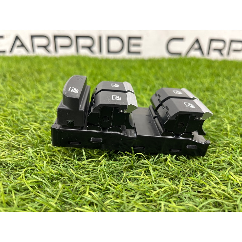 Блок кнопок стеклоподъемников (электрика / кнопки) AUDI A4 B9 2017 2.0L 8W0959851E5PR