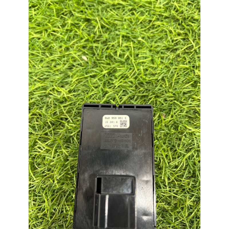 Блок кнопок стеклоподъемников (электрика / кнопки) AUDI A4 B9 2017 2.0L 8W0959851E5PR