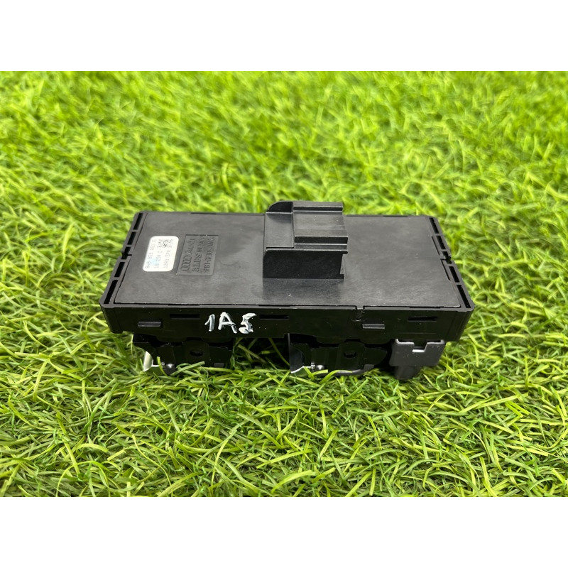 Блок кнопок стеклоподъемников (электрика / кнопки) Audi A5 F5 2019 2.0 TFSI 8W0959851E5PR