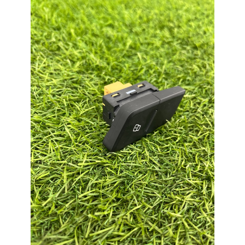 Кнопка блокировки центрального замка (электрика / кнопки) Audi A5 F5 2019 2.0 TFSI 8W0962107B5PR