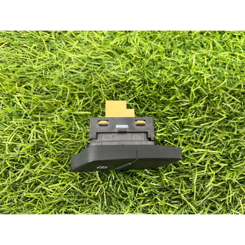 Кнопка блокировки центрального замка (электрика / кнопки) Audi A5 F5 2019 2.0 TFSI 8W0962107B5PR