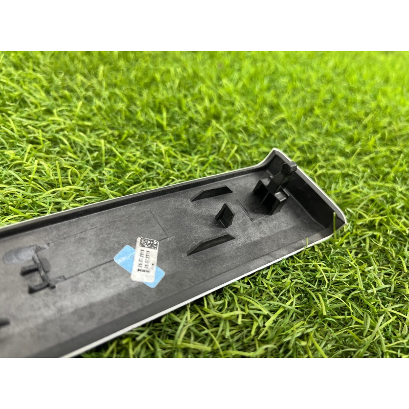 Декоративна накладка карти дверей (салон) Audi A5 F5 2019 2.0 TFSI 8W0867420A2AL