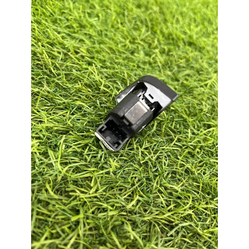 Кнопка блокировки центрального замка (электрика / кнопки) Audi Q5 8R 2012 3.2 CALB 8R2962108AV10