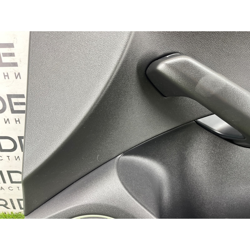 Дверная карта (салон) Audi Q5 8R 2012 3.2 CALB 8R1867104A24A