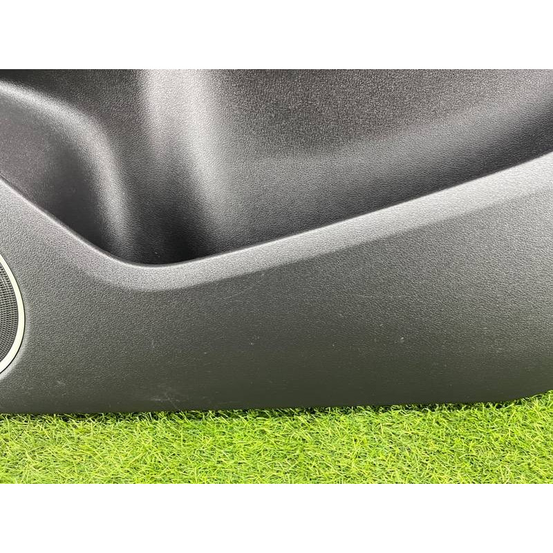 Дверная карта (салон) Audi Q5 8R 2012 3.2 CALB 8R1867104A24A