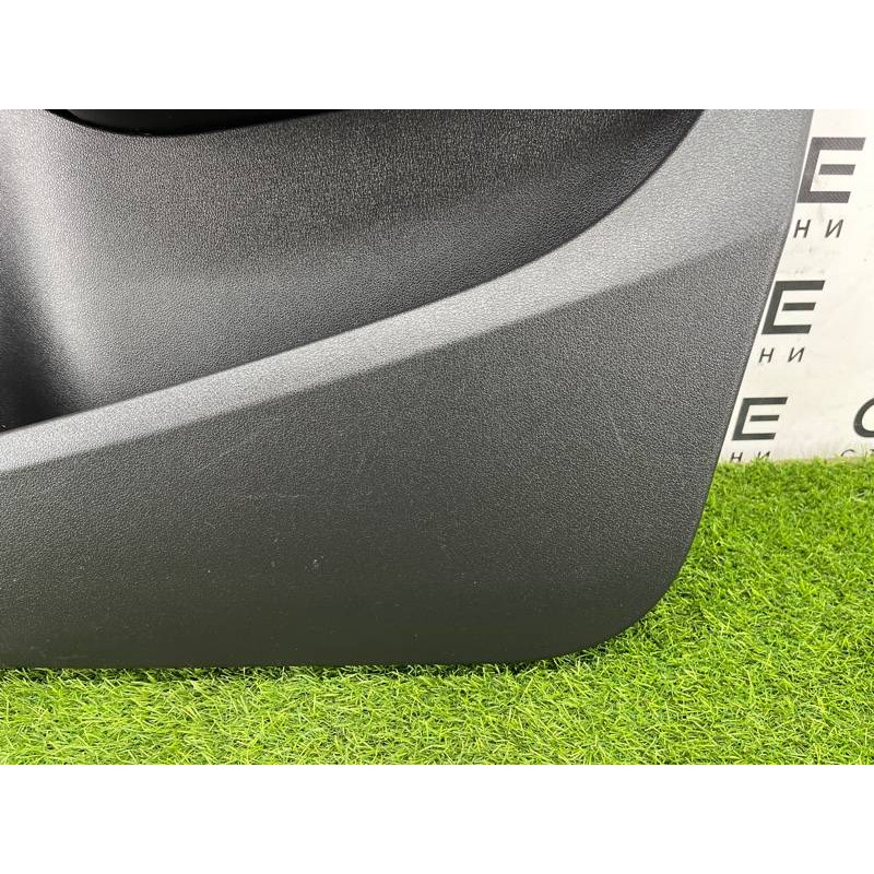 Дверная карта (салон) Audi Q5 8R 2012 3.2 CALB 8R1867104A24A