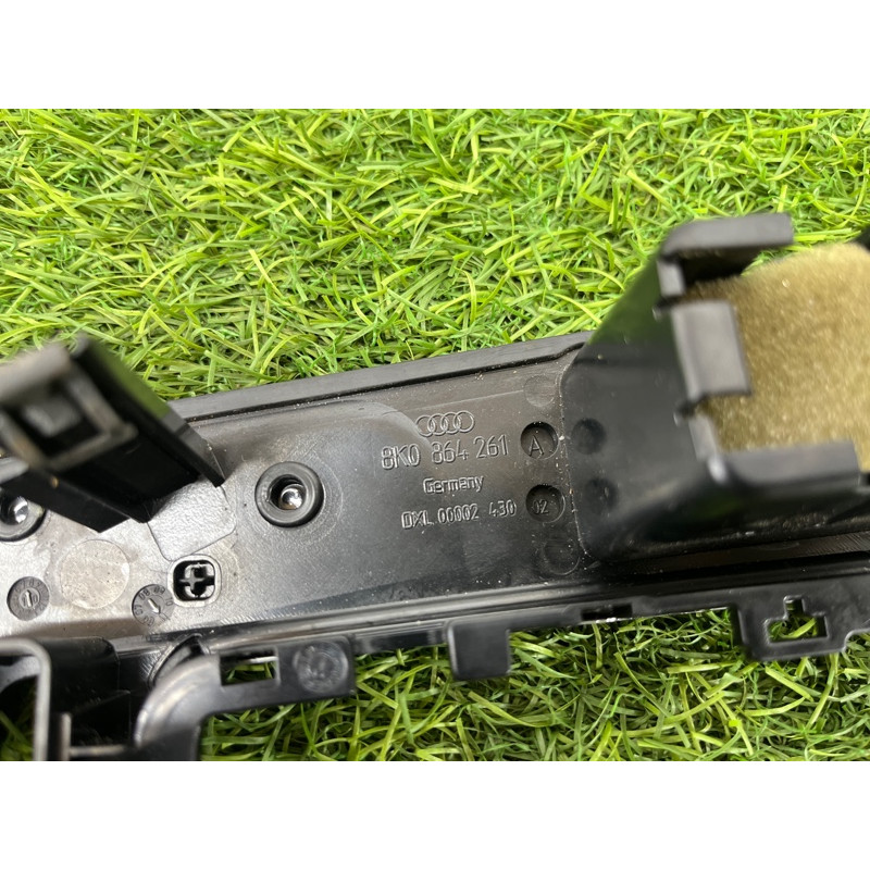 Накладка центральной консоли (салон) Audi Q5 8R 2012 3.2 CALB 8K0864261AV10