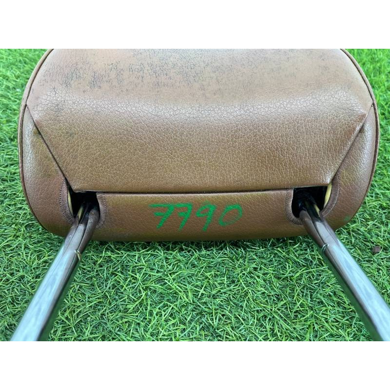 Подголовник (салон) Audi Q5 8R 2012 3.2 CALB 8K0881921B4RP