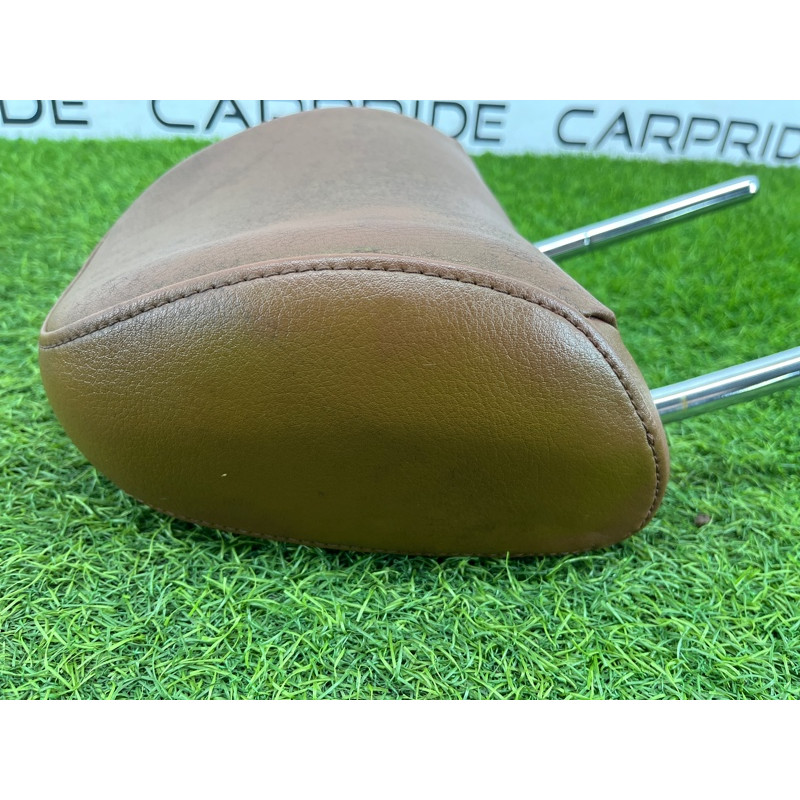 Подголовник (салон) Audi Q5 8R 2012 3.2 CALB 8K0881921B4RP