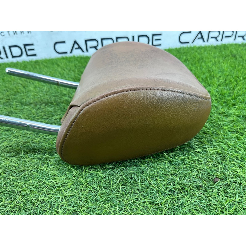 Подголовник (салон) Audi Q5 8R 2012 3.2 CALB 8K0881921B4RP