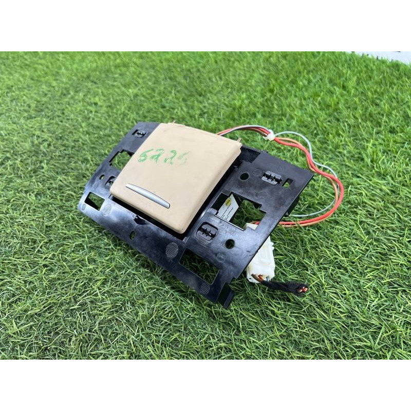 Прикуриватель (электрика) AUDI A8 D4 2011 4,2 4H0864051DBH9