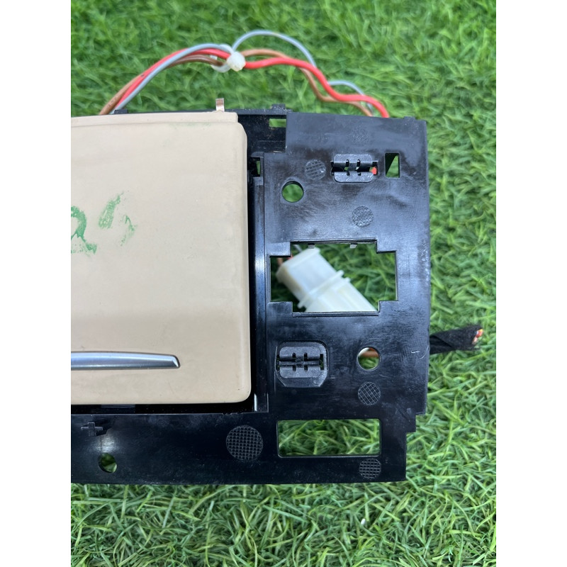 Прикуриватель (электрика) AUDI A8 D4 2011 4,2 4H0864051DBH9