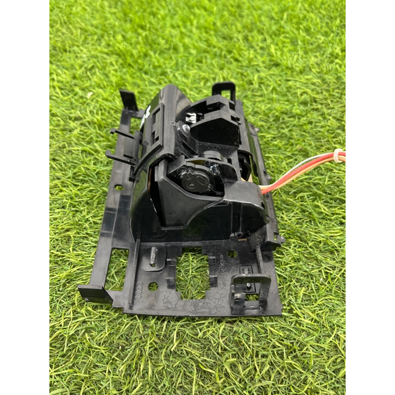 Прикуриватель (электрика) AUDI A8 D4 2011 4,2 4H0864051DBH9