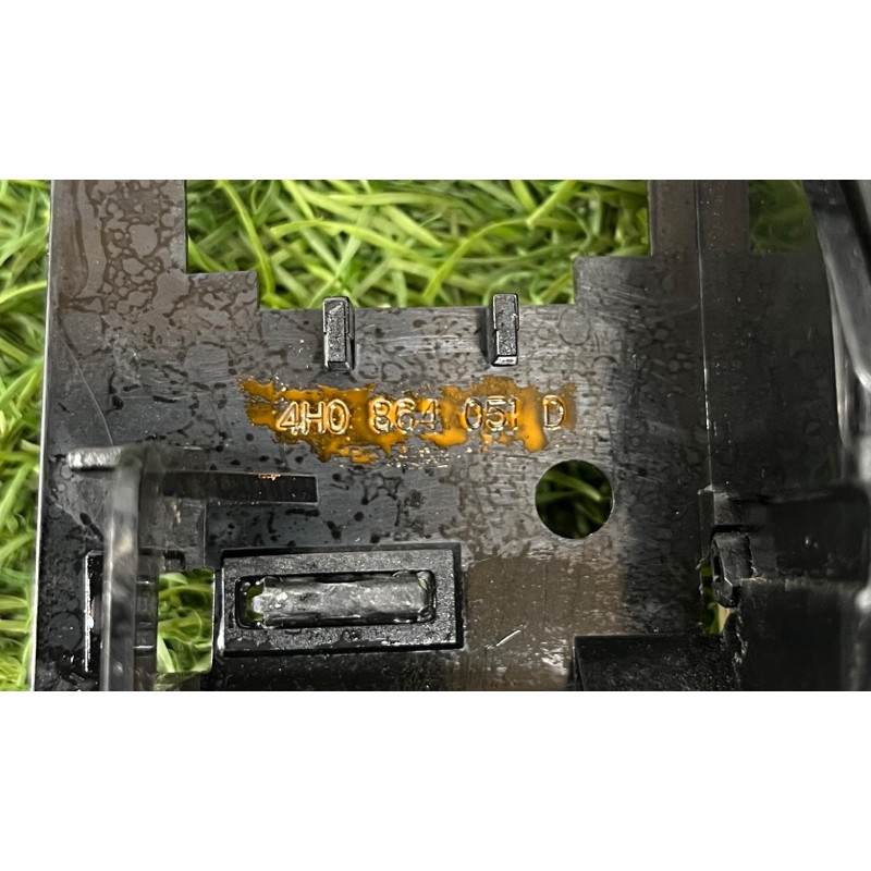 Прикуриватель (электрика) AUDI A8 D4 2011 4,2 4H0864051DBH9