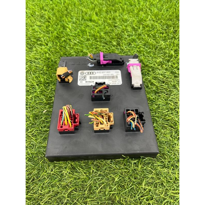 Блок комфорта (электрика / блок управления) AUDI A8 D4 2011 4,2 4H0907063
