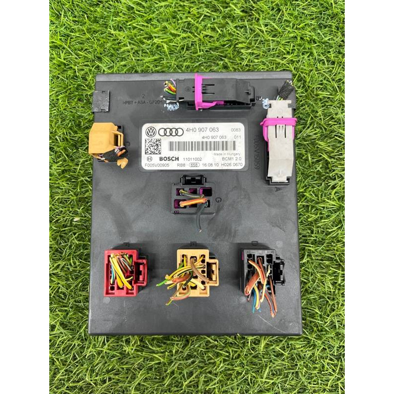 Блок комфорта (электрика / блок управления) AUDI A8 D4 2011 4,2 4H0907063