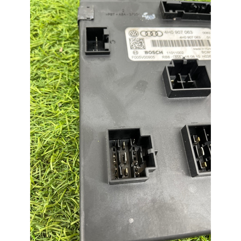 Блок комфорта (электрика / блок управления) AUDI A8 D4 2011 4,2 4H0907063