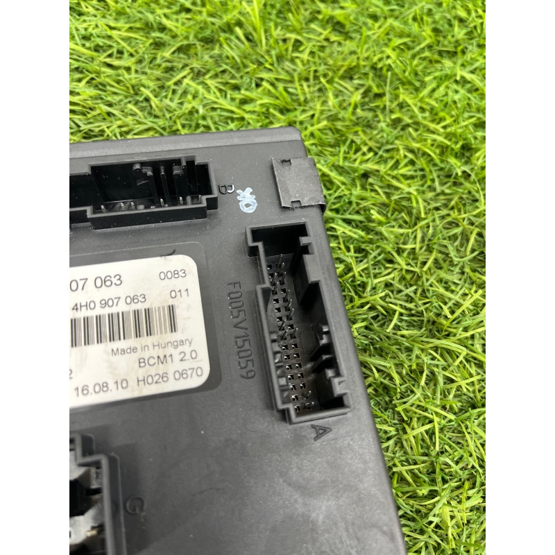 Блок комфорта (электрика / блок управления) AUDI A8 D4 2011 4,2 4H0907063