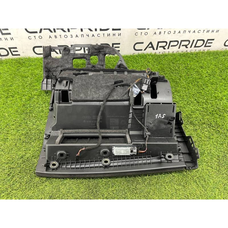 Бардачок (салон) Audi A5 F5 2019 2.0 TFSI 8W18803026PS