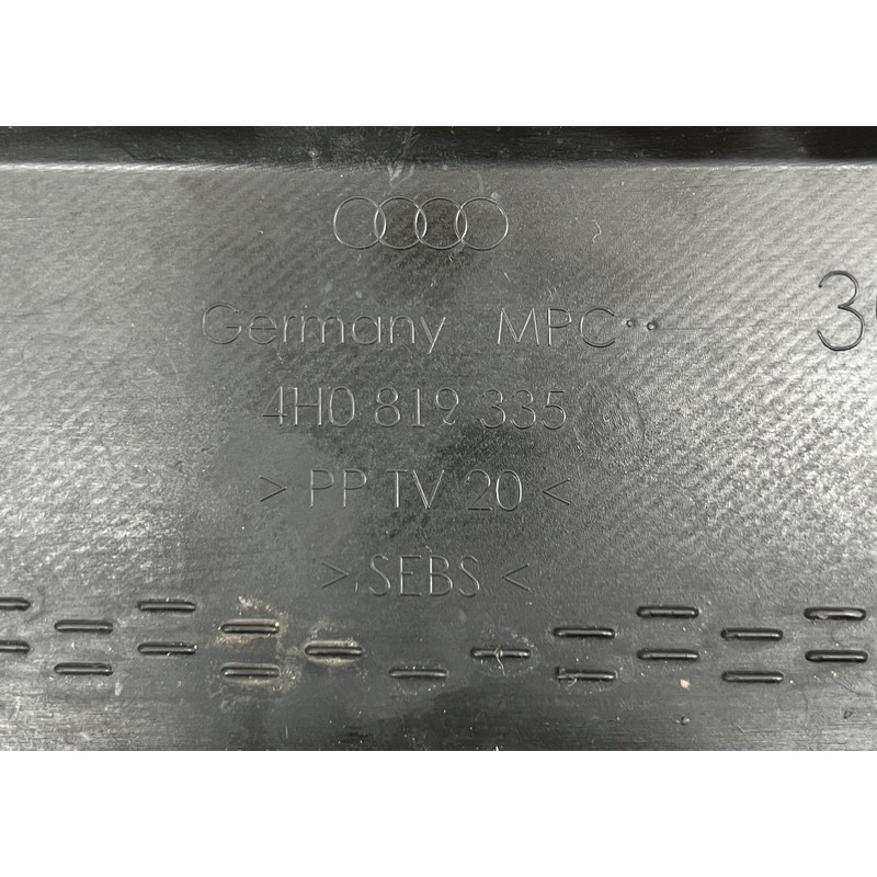 Водосток (кузов и элементы) AUDI A8 D4 2011 4,2 4H0819335C9B9