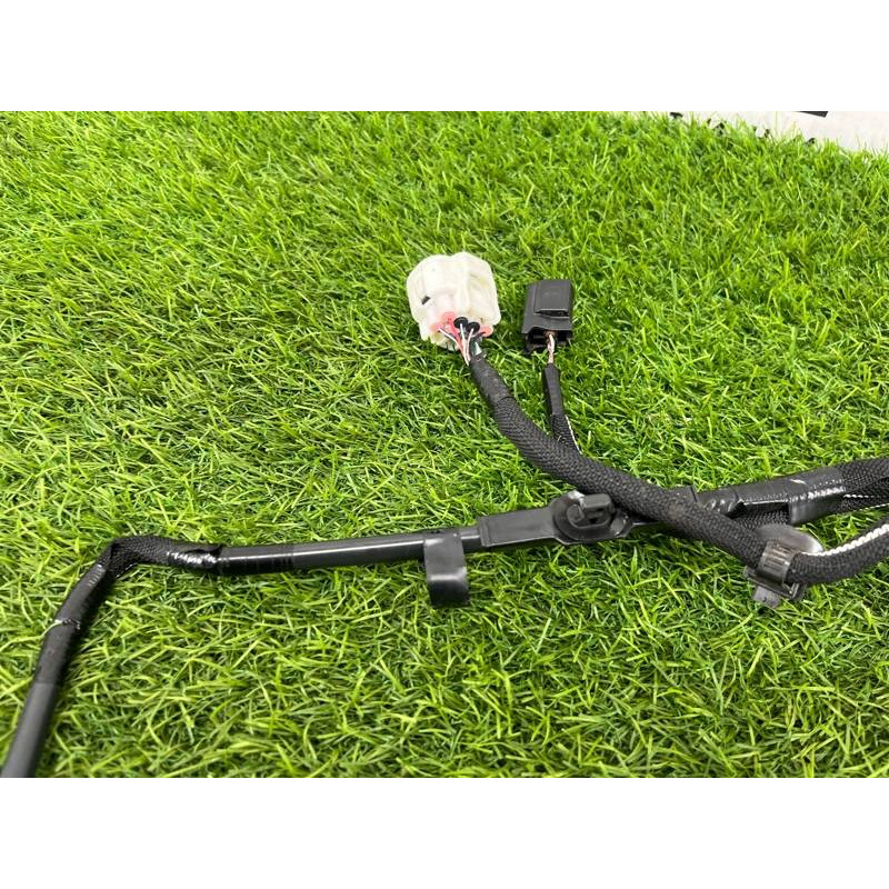 Проводка крышки багажника (электрика) Toyota Land Cruiser 200 8218960320