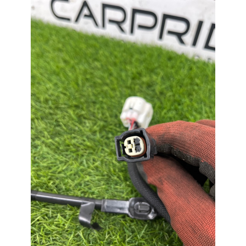 Проводка крышки багажника (электрика) Toyota Land Cruiser 200 8218960320