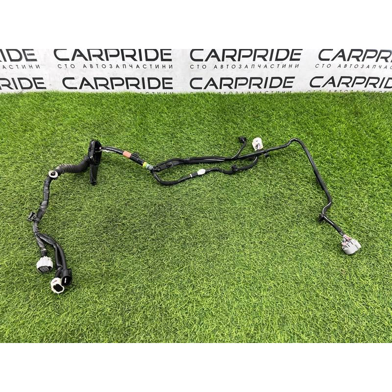 Проводка крышки багажника (электрика) Toyota Land Cruiser 200 8218960320