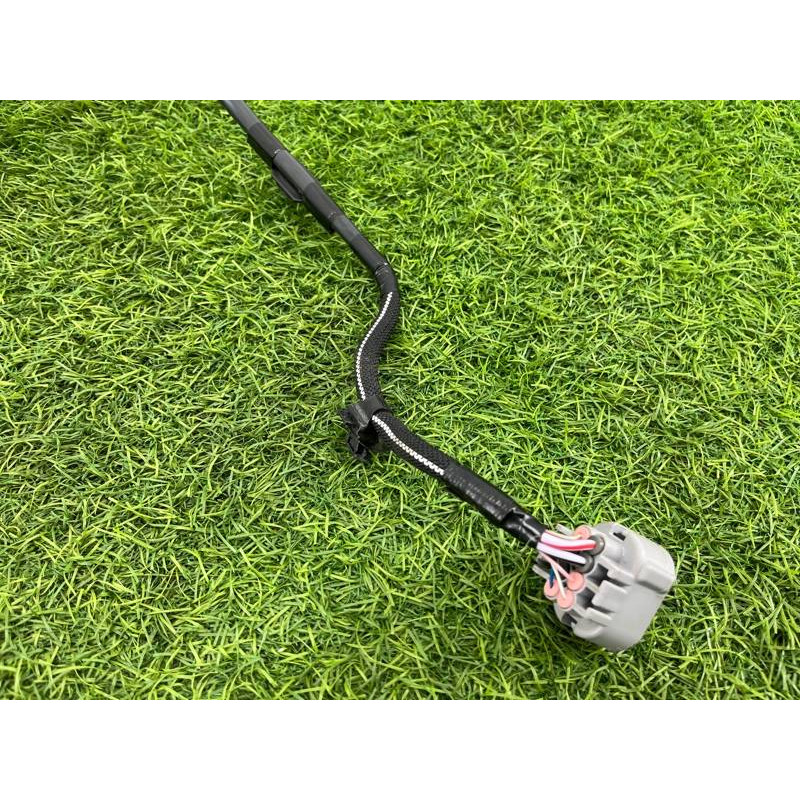 Проводка крышки багажника (электрика) Toyota Land Cruiser 200 8218960320