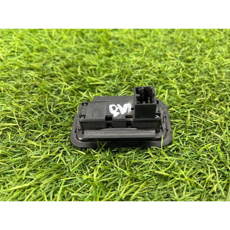 Кнопка открывания крышки багажника (электрика / кнопки) AUDI A8 D4 2011 4,2 3D0959831D20H