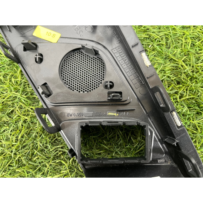 Накладка ручки внутренней (салон) AUDI A4 B9 2017 2.0L 8W0959527A6PS