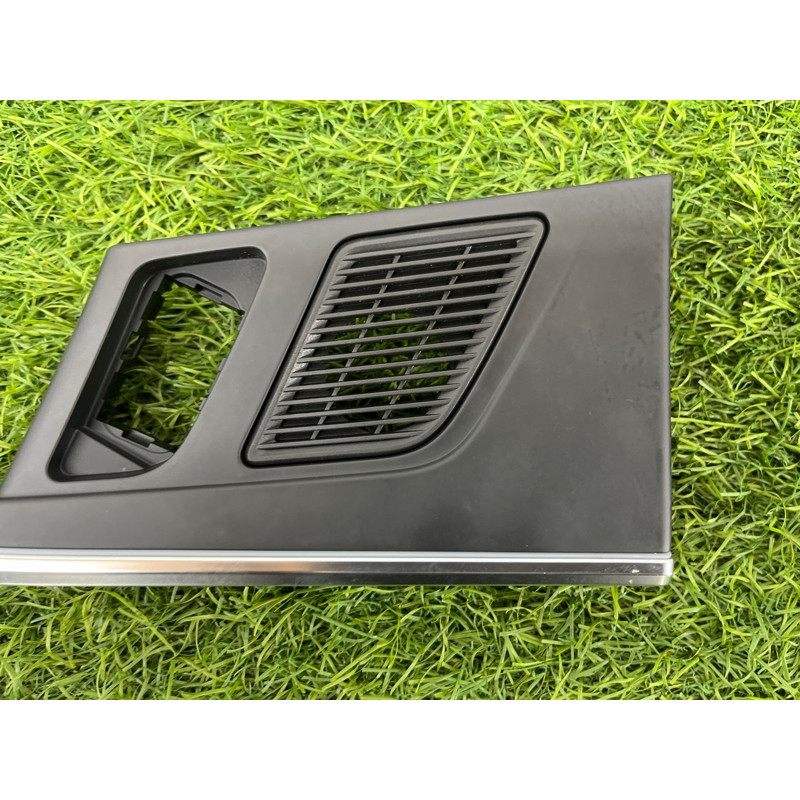 Накладка ручки внутрішньої (салон) Audi A5 F5 2019 2.0 TFSI 8W0959524C6PS