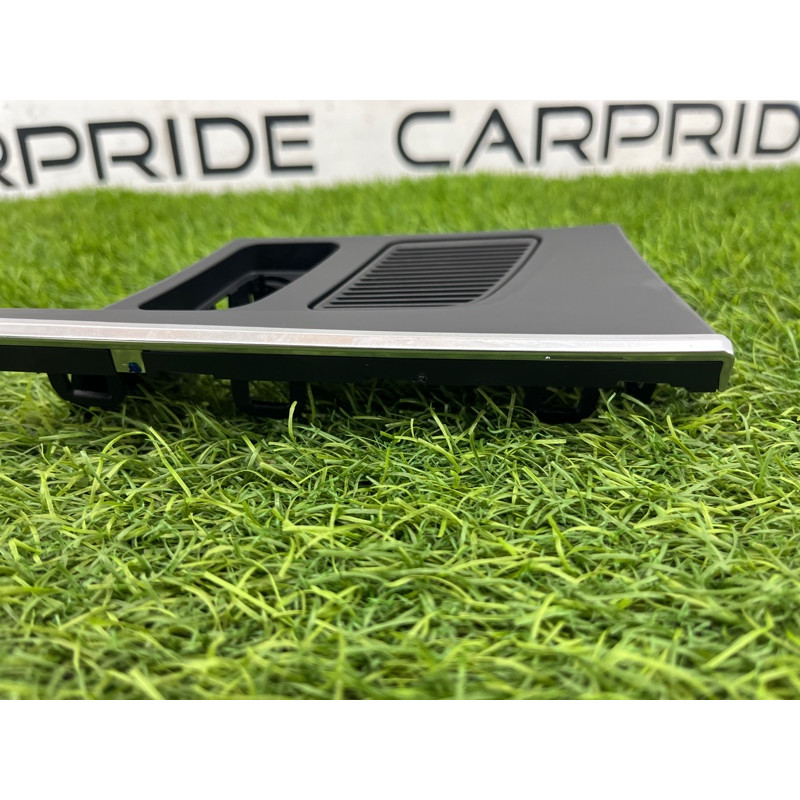 Накладка ручки внутрішньої (салон) Audi A5 F5 2019 2.0 TFSI 8W0959524C6PS