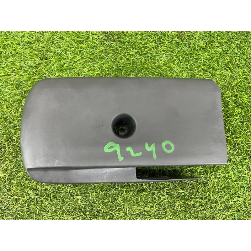 Кожух рулевой колонки нижний (салон) AUDI A4 B9 2017 2.0L 8W0953512DS2