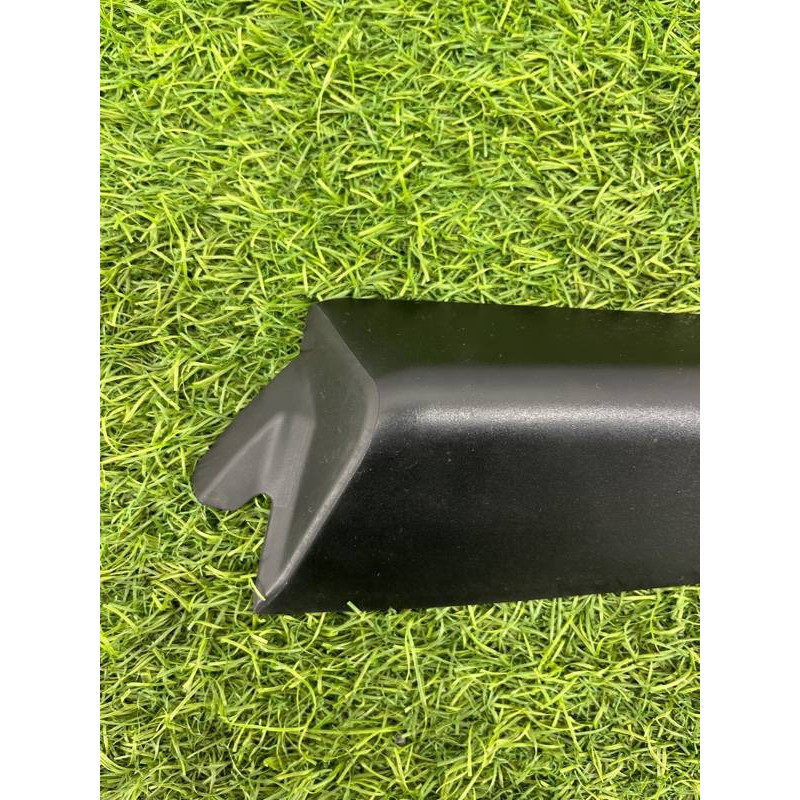 Накладка заднього ліхтаря (кузов і елементи) AUDI A8 D4 2011 4,2 4H0945255A