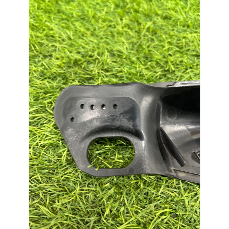 Накладка заднього ліхтаря (кузов і елементи) AUDI A8 D4 2011 4,2 4H0945255A