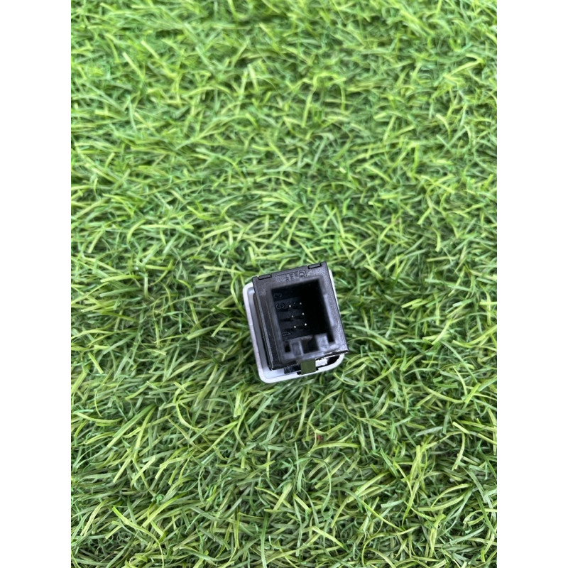 Кнопка подогрева сиденья (электрика / кнопки) AUDI A8 D4 2011 4,2 4H0963564A5PR